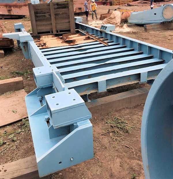 Kolberg-pioneer 72" X 21' Apron Feeder)